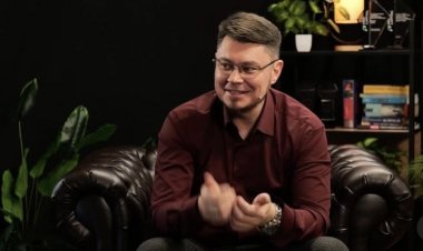 «От одной квартиры к портфелю: как Виктор Лапин учит инвестировать в недвижимость без иллюзий»