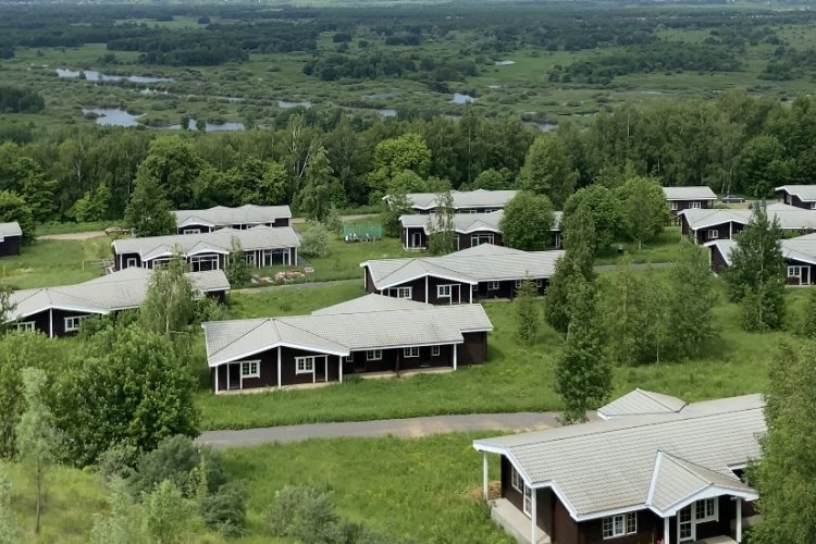 «Макси Парк 7Я: семейный отдых в селе Шава — где детство встречается с природой»